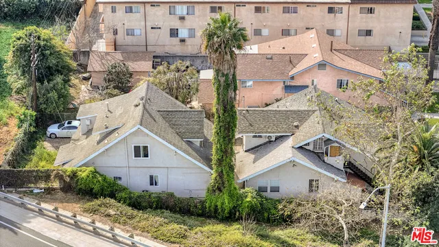 $1,450,000 | 532 North Berendo Street, Los Angeles, CA 90004