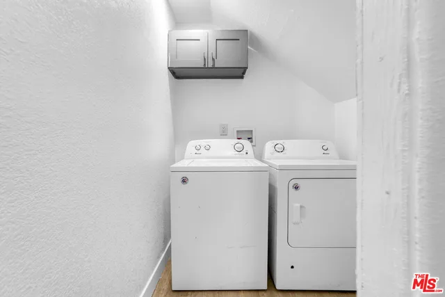 $1,450,000 | 532 North Berendo Street, Los Angeles, CA 90004