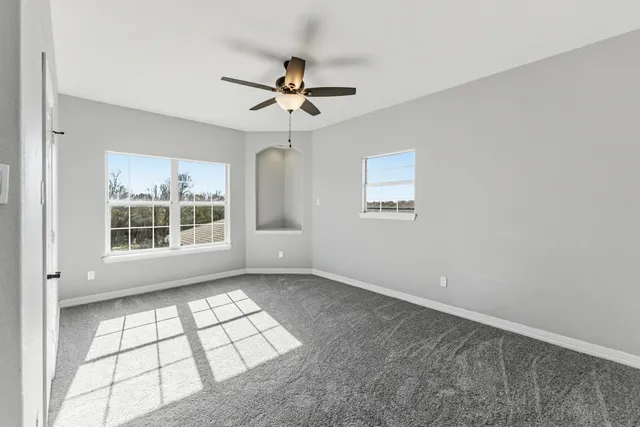 $799,000 | 33 Chandlers Way, Huntsville, TX 77320