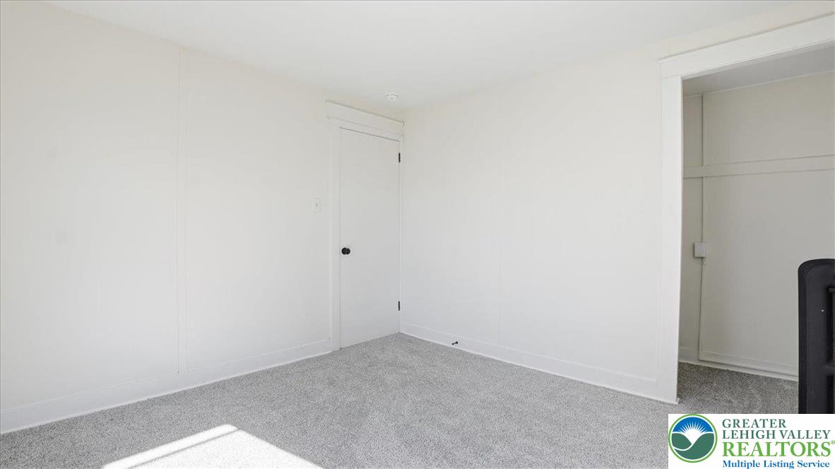 322 East Garrison Street Bethlehem, PA 18018 - Photo 14 of 24 a view of an empty room