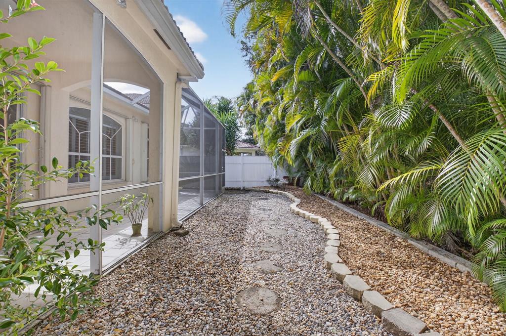 9696 Vineyard Court Boca Raton, FL 33428 - Photo 34 of 35