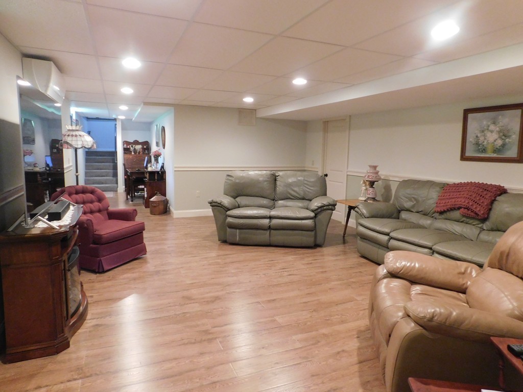 929 Shaker Road, Unit 24 Westfield, MA 01085 - Photo 27 of 28 Gallery Image 27