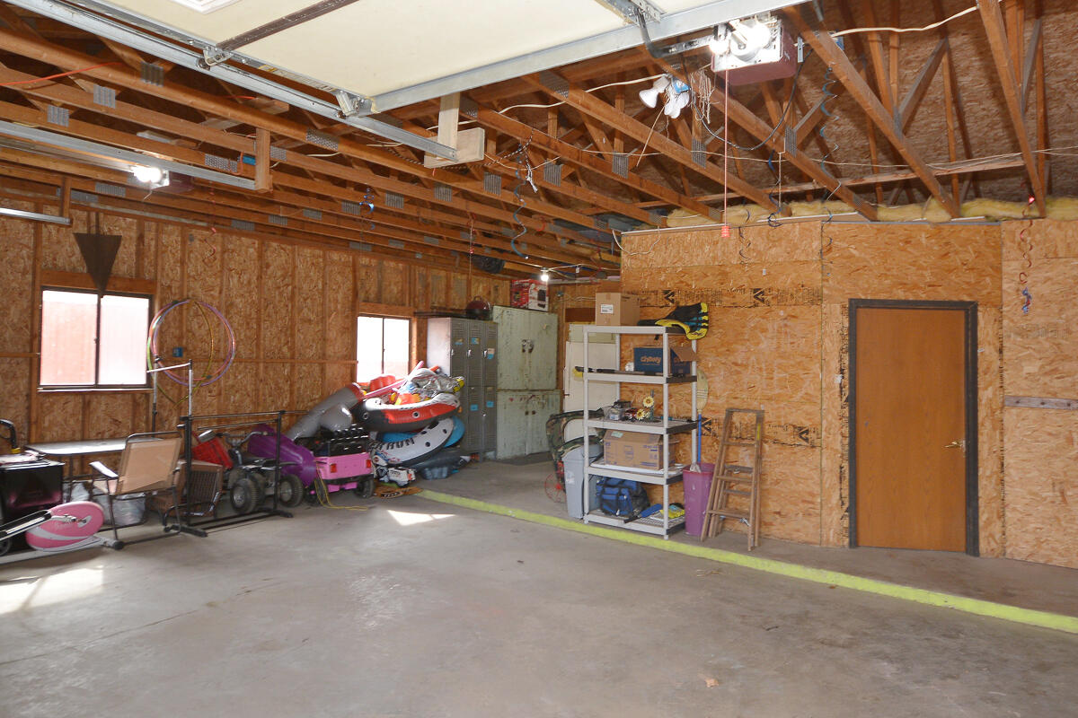 9680 South Enzian Road Delton, MI 49046 - Photo 26 of 40 9680sEnzian_26