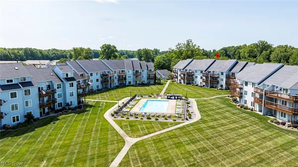 $228,000 | 6035 Lake Road West, Unit 423, Ashtabula, OH 44004