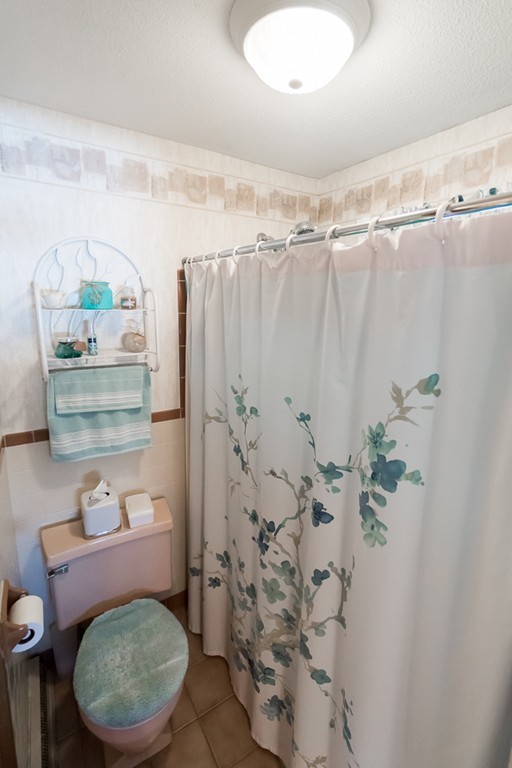 28 Whitney Road Peabody, MA 01960 - Photo 11 of 30 Gallery Image 11