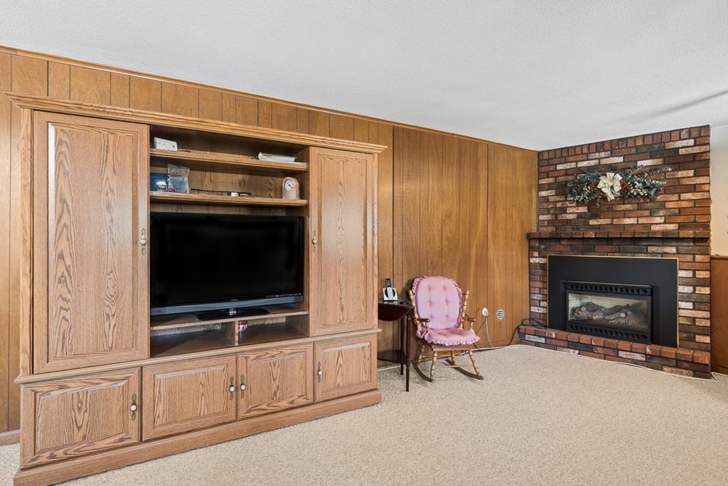 28 Whitney Road Peabody, MA 01960 - Photo 20 of 30 Gallery Image 20