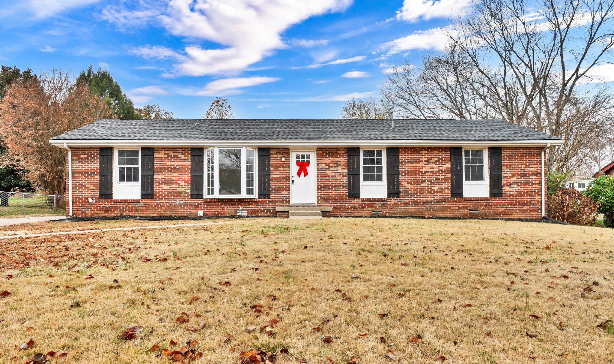 219 Jordan Road Clarksville, TN 37042 - Photo 2 of 22 front view of a house with a yard