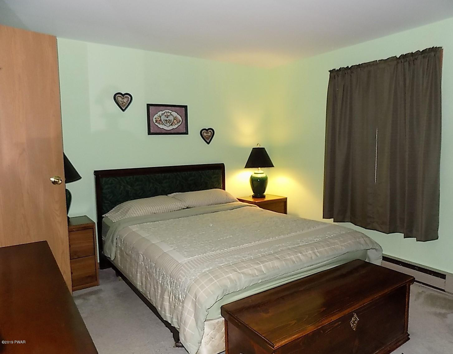 1034 Sundew Road Lake Ariel, PA 18436 - Photo 25 of 63 Master bedroom Suite!