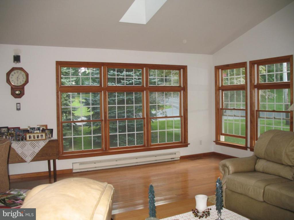 1762 Quarry Road Lebanon, PA 17046 - Photo 8 of 12 Gallery Image 8