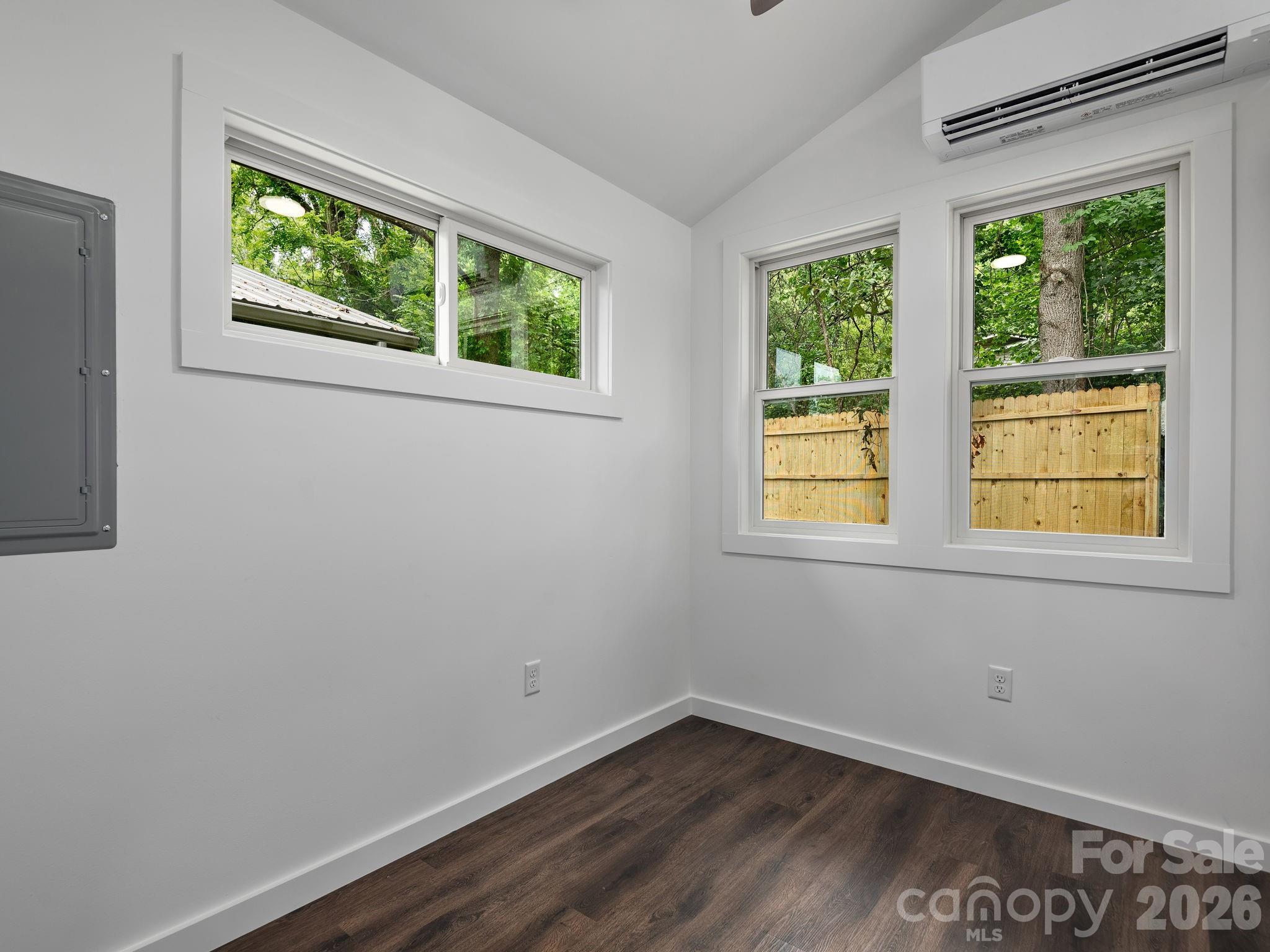 30 Pine Road Asheville, NC 28805 - Photo 19 of 23