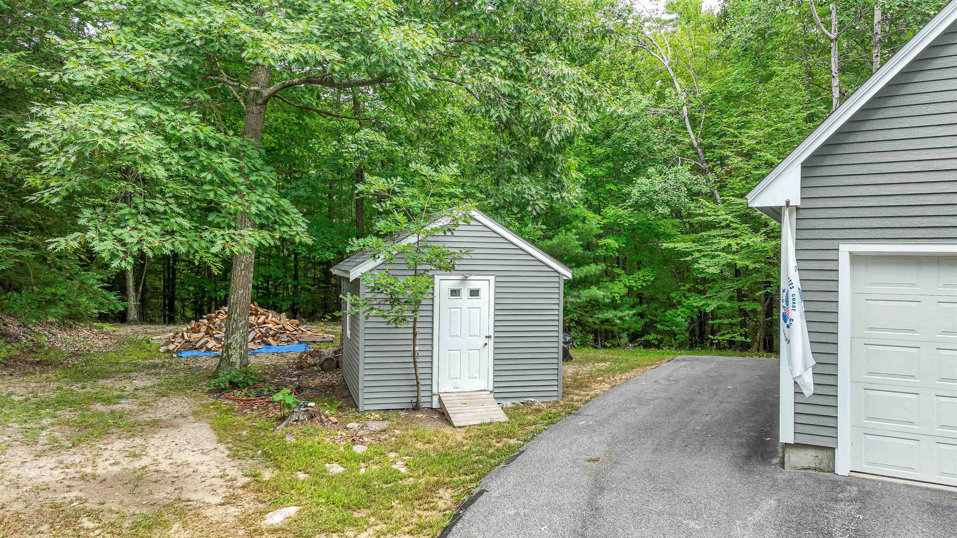 18 Robinson Road Bow, NH 03304 - Photo 44 of 58