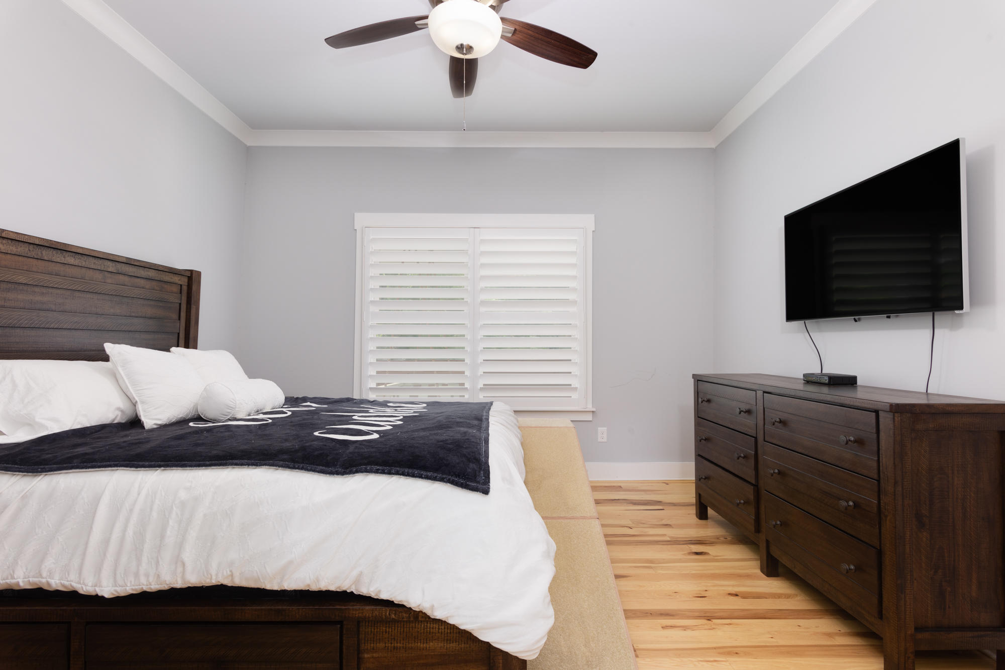 1027 Winthrop Street Chattanooga, TN 37405 - Photo 11 of 22 Owners' Suite 2