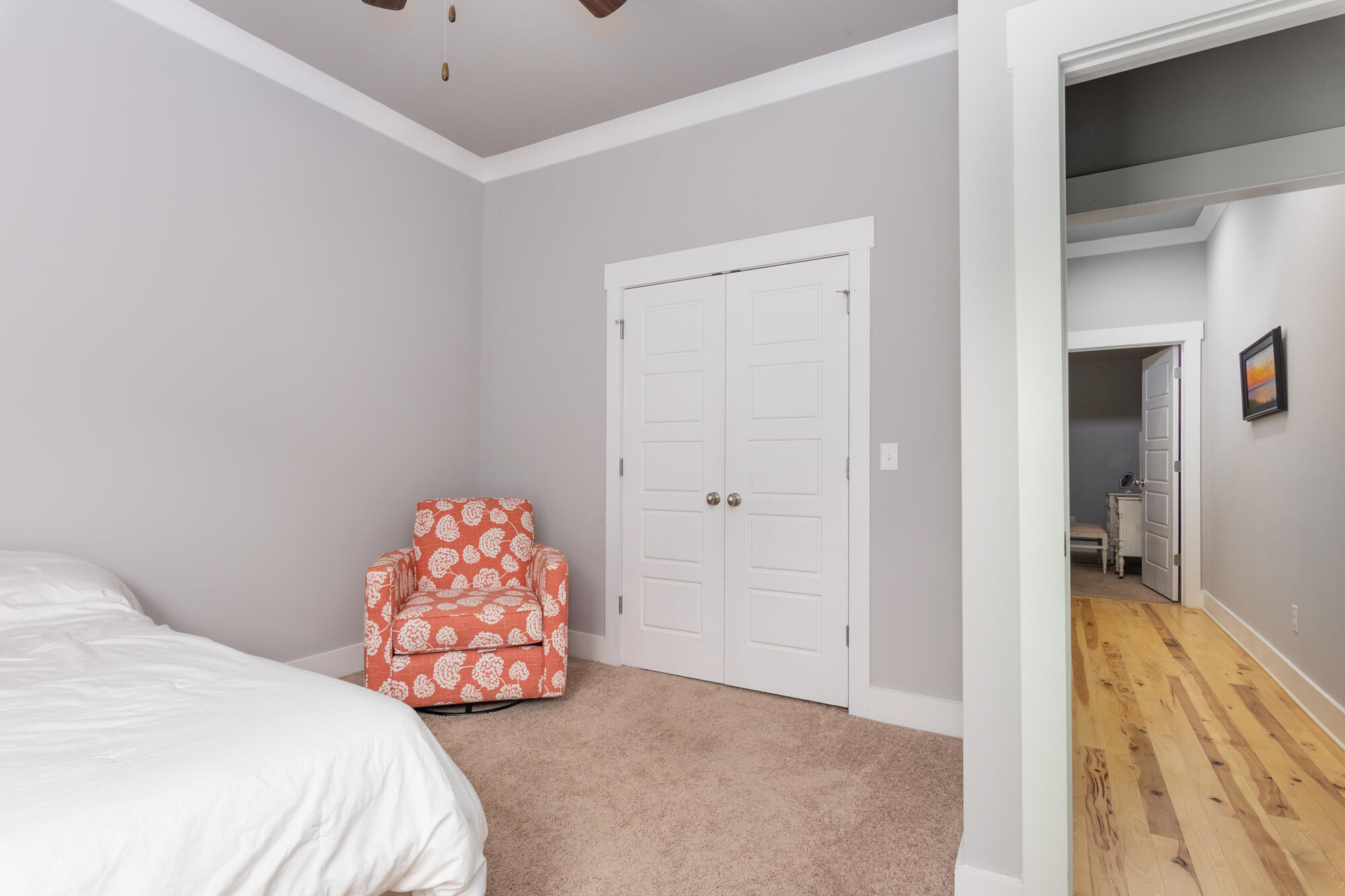 1027 Winthrop Street Chattanooga, TN 37405 - Photo 15 of 22 Guest Bed 1.1