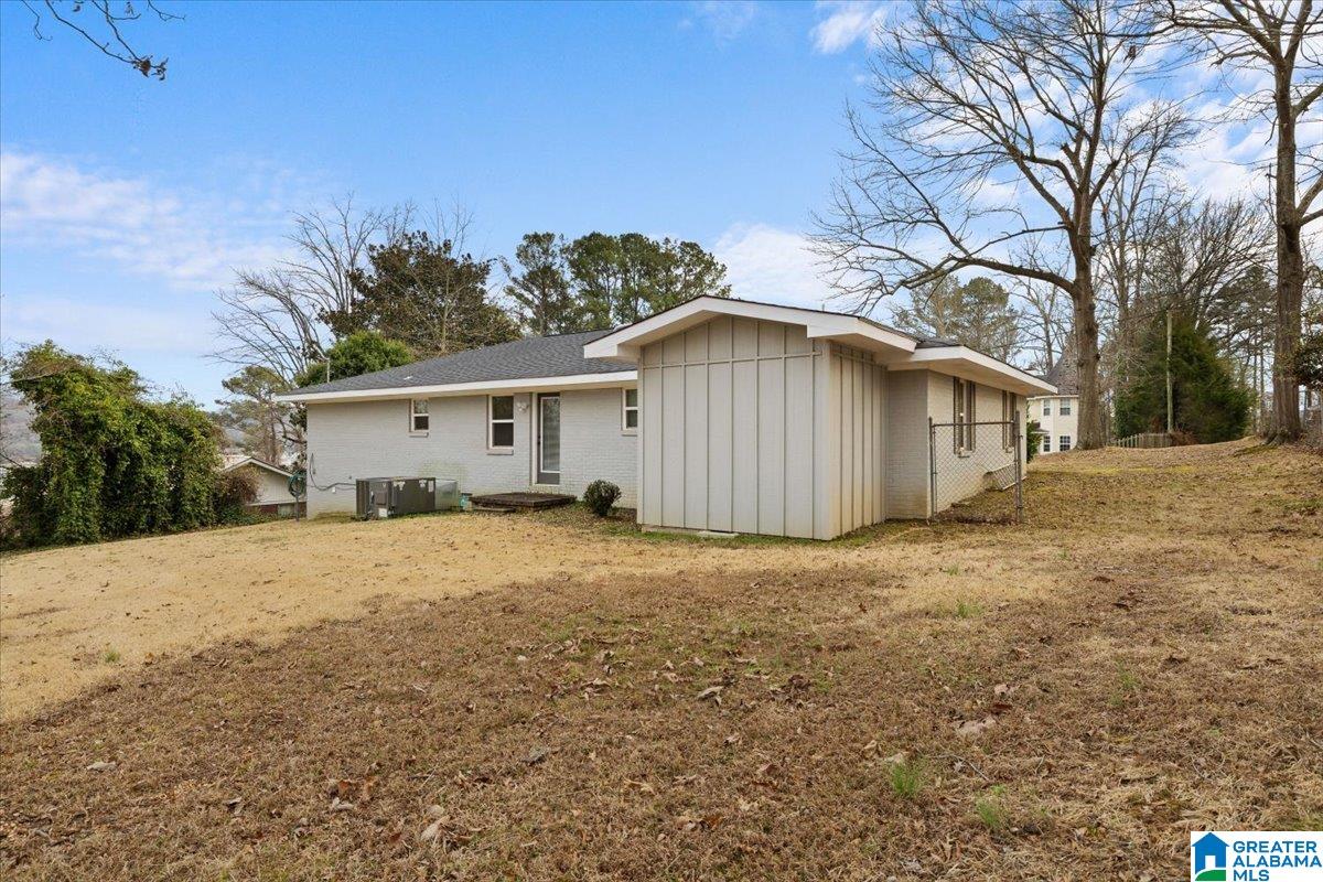 2012 Crawford Street Guntersville, AL 35976 - Photo 29 of 40