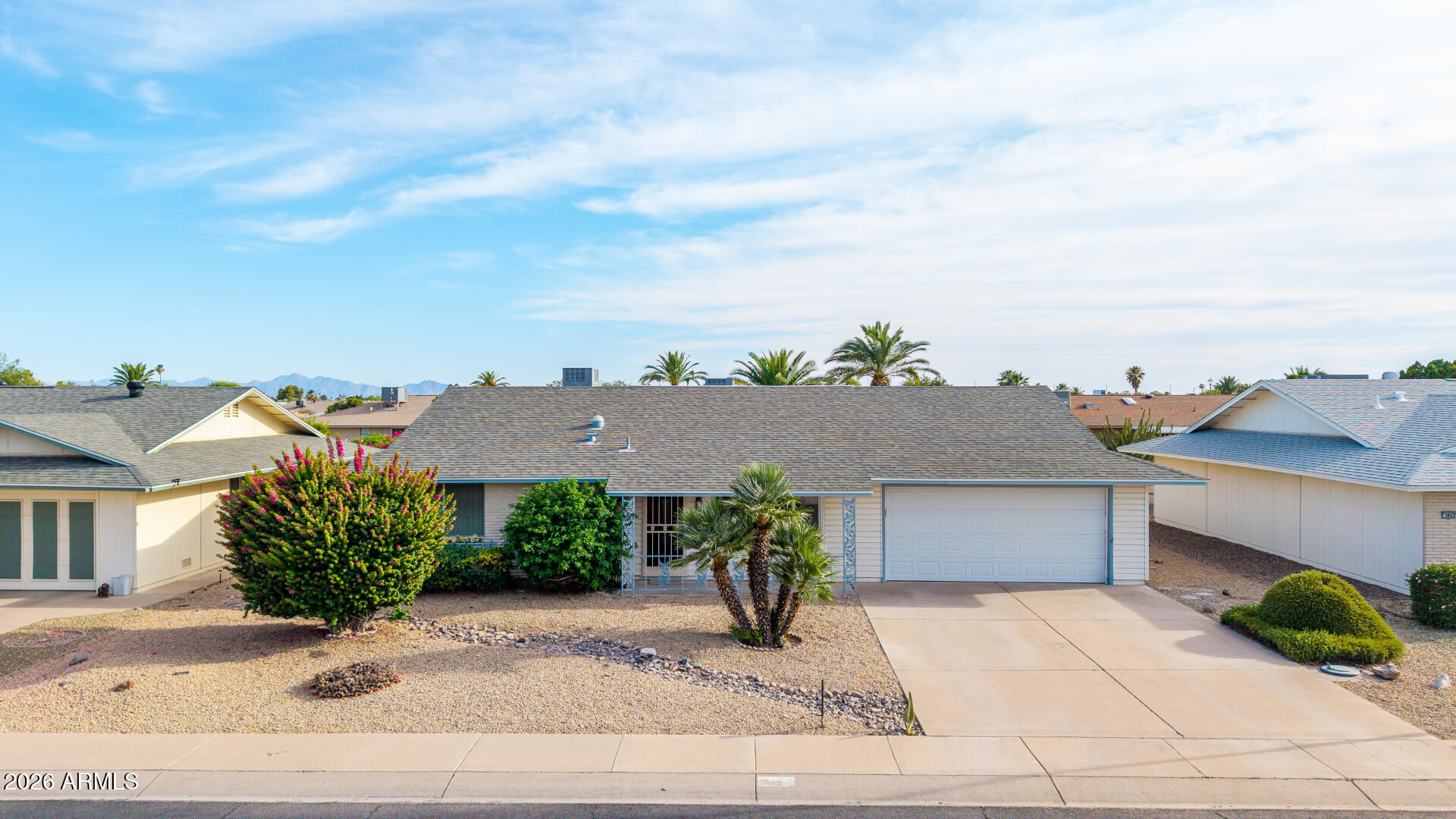 9839 West Royal Oak Road Sun City, AZ 85351 - Photo 4 of 32