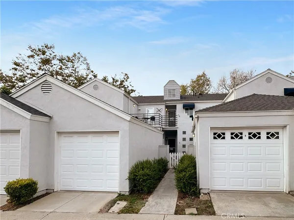 $695,000 | 24471 Lantern Hill Drive, Unit D, Dana Point, CA 92629