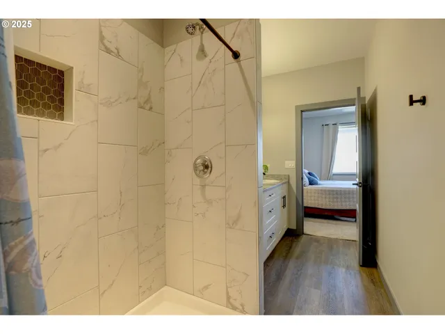 $549,000 | 110 Southshore Avenue, The Dalles, OR 97058