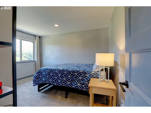 $549,000 | 110 Southshore Avenue, The Dalles, OR 97058