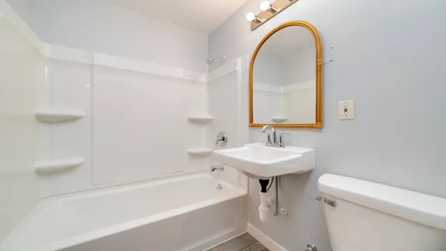 $160,000 | 3016 12th Avenue, Rockford, IL 61108