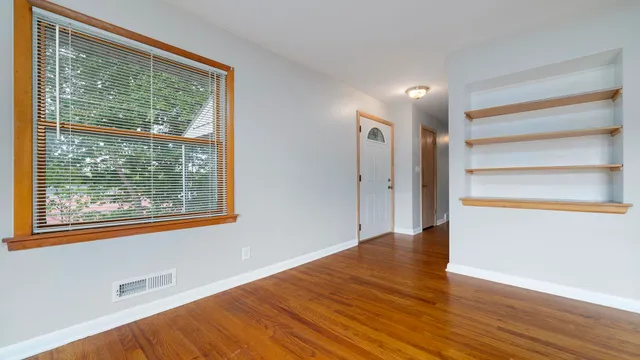 $160,000 | 3016 12th Avenue, Rockford, IL 61108