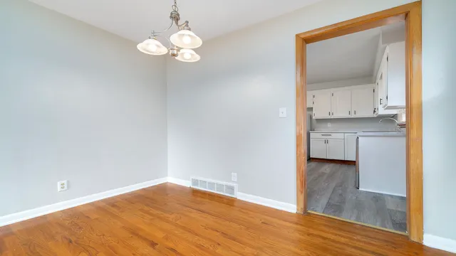 $160,000 | 3016 12th Avenue, Rockford, IL 61108