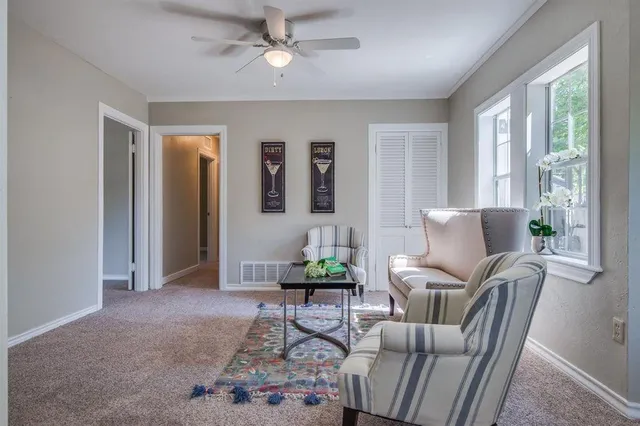 $1,600 | 1910 26th Street, Unit FRONT, Lubbock, TX 79411