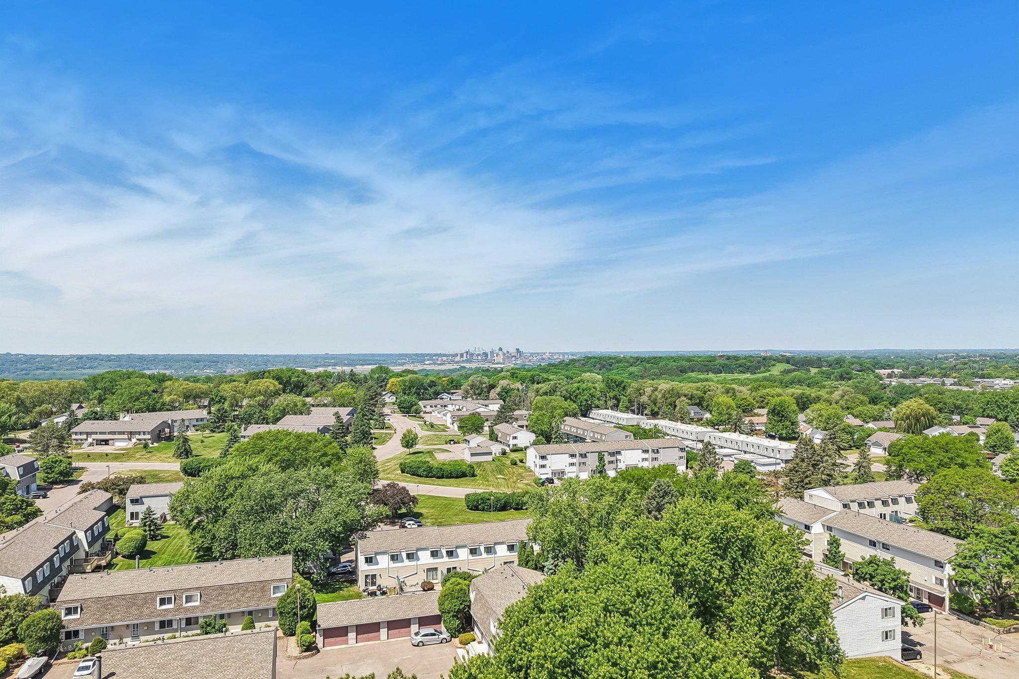 425 Crestview Drive South Maplewood, MN 55119 - Photo 72 of 82