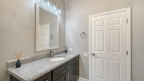 $7,200 | 6911 Riversedge St Circle, Bradenton, FL 34202