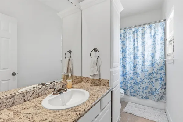$295,000 | 2424 Navigation Boulevard, Unit D, Houston, TX 77003