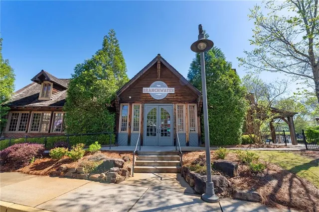 $1,520,000 | 7155 Round Road, Cumming, GA 30040