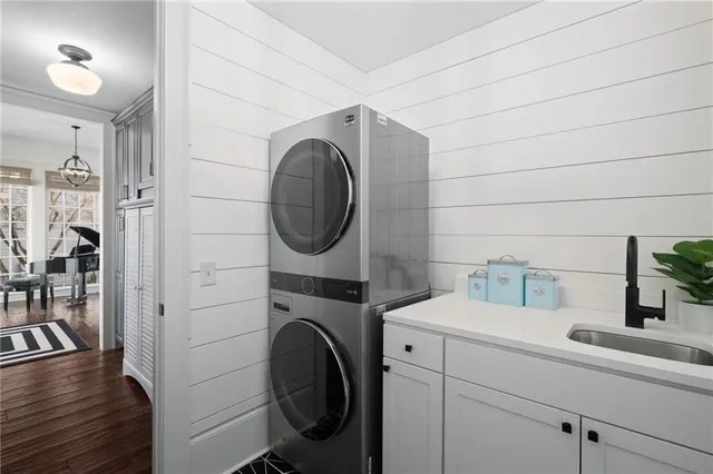 $1,520,000 | 7155 Round Road, Cumming, GA 30040