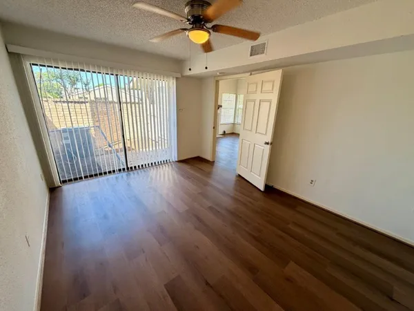 $1,650 | 11901 Bob White Drive, Unit 841, Houston, TX 77035