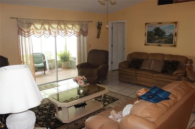 $326,000 | 1213 Sweet Gum Drive, Brandon, FL 33511