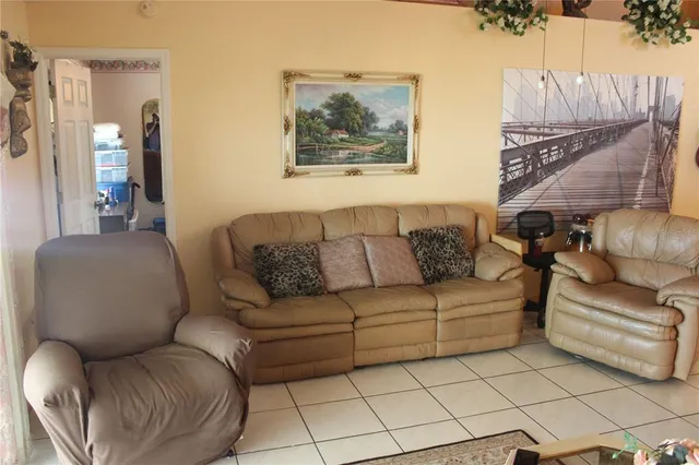 $326,000 | 1213 Sweet Gum Drive, Brandon, FL 33511