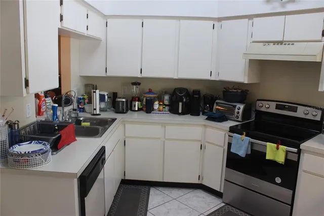 $326,000 | 1213 Sweet Gum Drive, Brandon, FL 33511