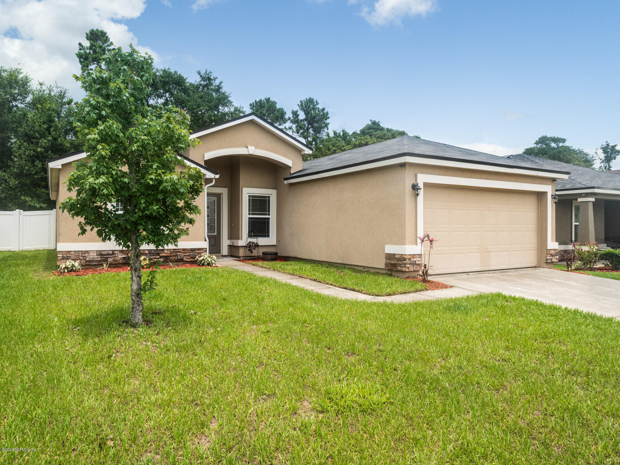 5725 Round Table Road Jacksonville, FL 32254 - Photo 3 of 26 5725_RoundTable-2