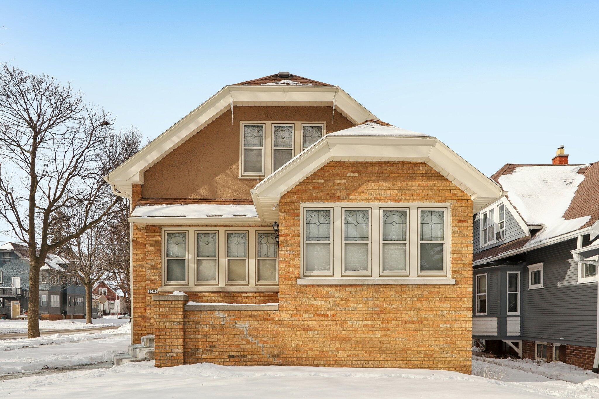 2503 North 48th Street Milwaukee, WI 53210 - Photo 16 of 37 1-web-or-mls-N 48th St-S2801-001