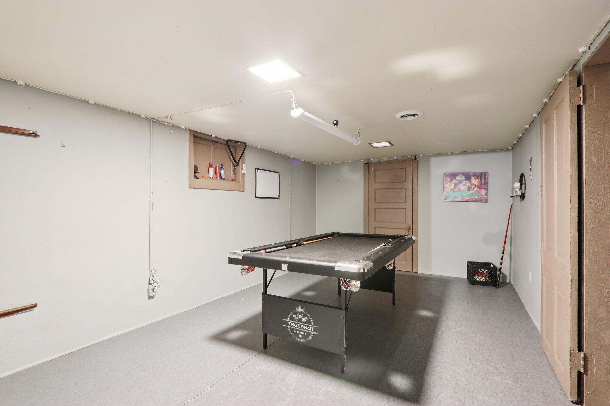 2503 North 48th Street Milwaukee, WI 53210 - Photo 32 of 37 38-web-or-mls-N 48th St-S2801-038