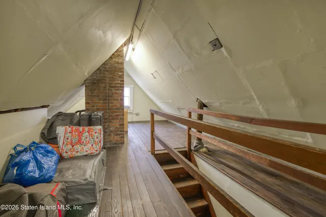 a view of entryway and hall