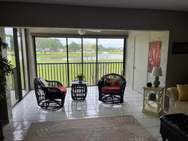$3,000 | 12870 Briarlake Drive, Unit 205, West Palm Beach, FL 33418