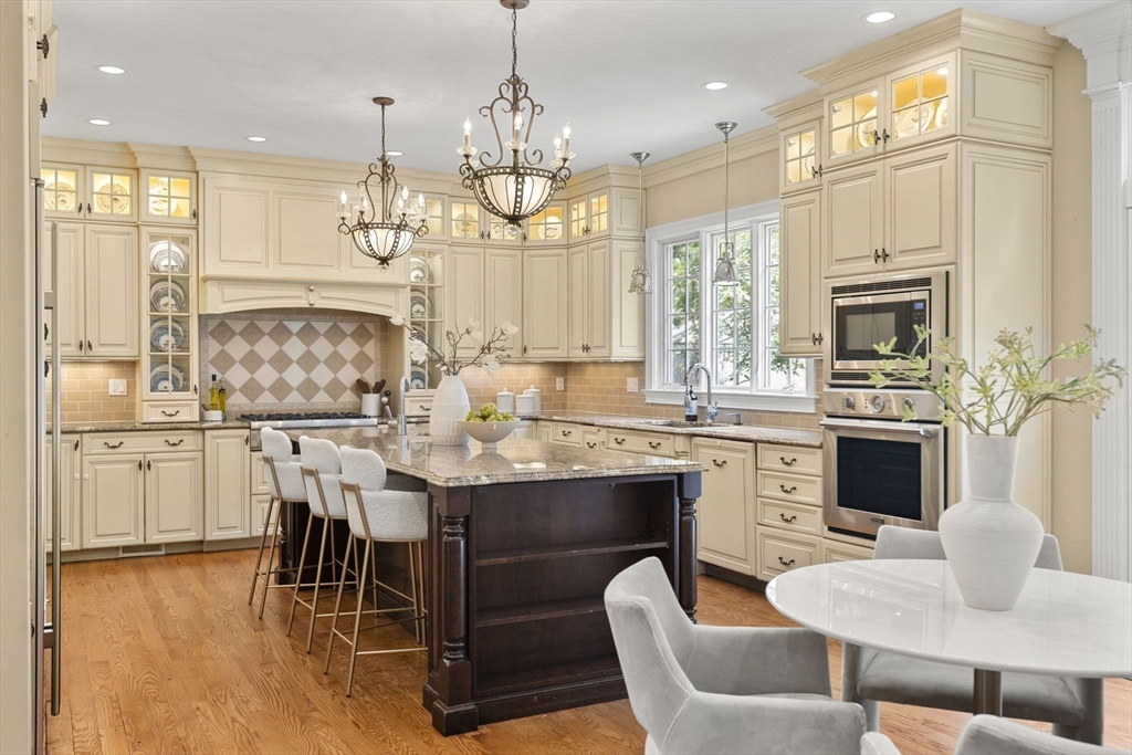 22 Scotney Road Newton, MA 02467 - Photo 18 of 42