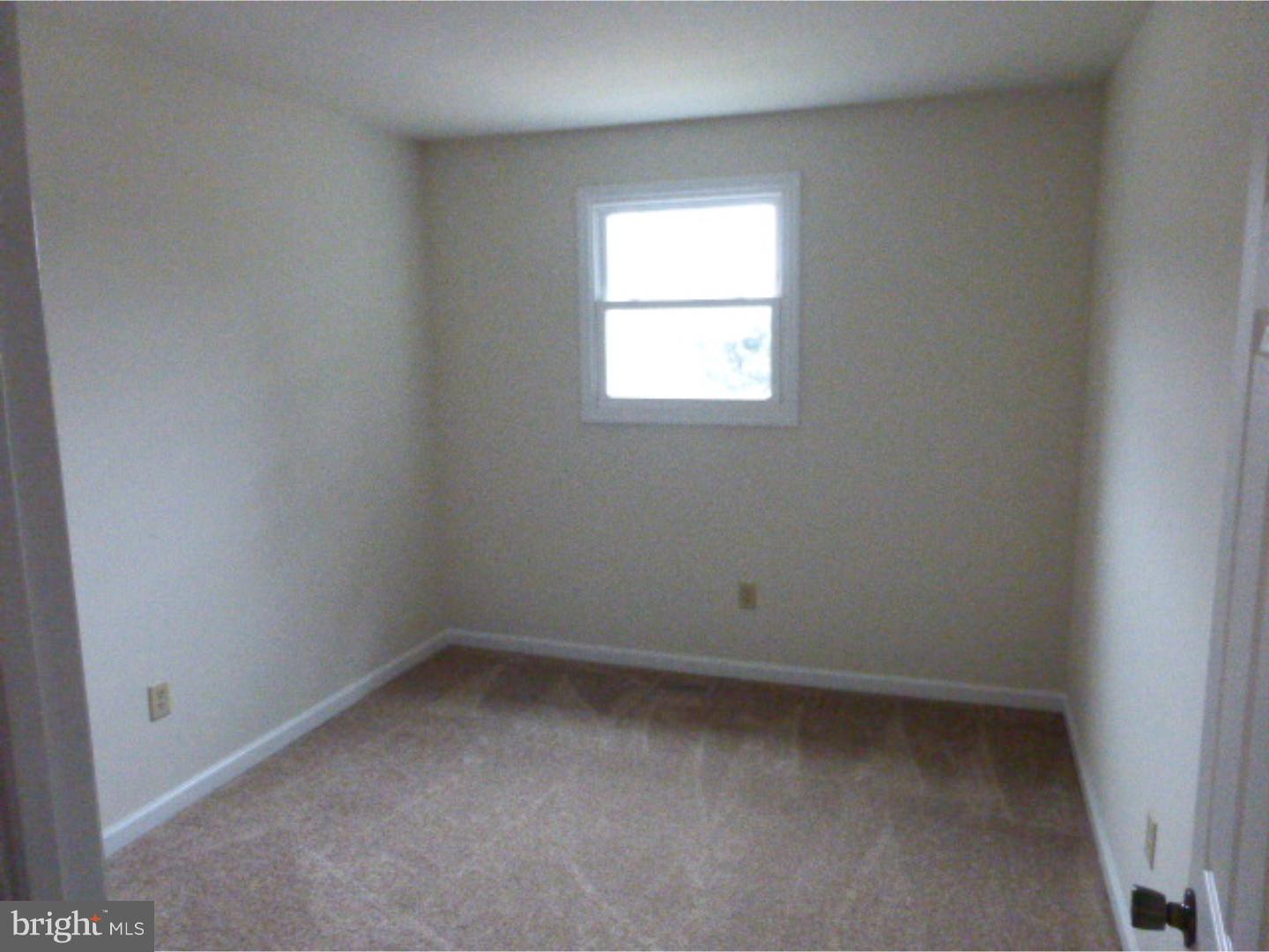 1374 Fox Run Reading, PA 19606 - Photo 12 of 16