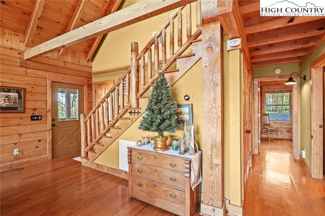 $875,000 | 305 Fox Cove Road, Ferguson, NC 28624