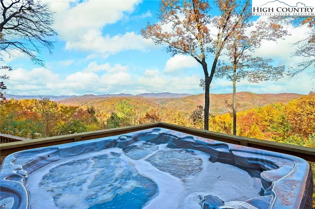 $875,000 | 305 Fox Cove Road, Ferguson, NC 28624