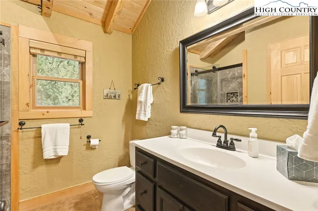 $875,000 | 305 Fox Cove Road, Ferguson, NC 28624