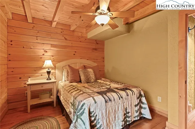 $875,000 | 305 Fox Cove Road, Ferguson, NC 28624