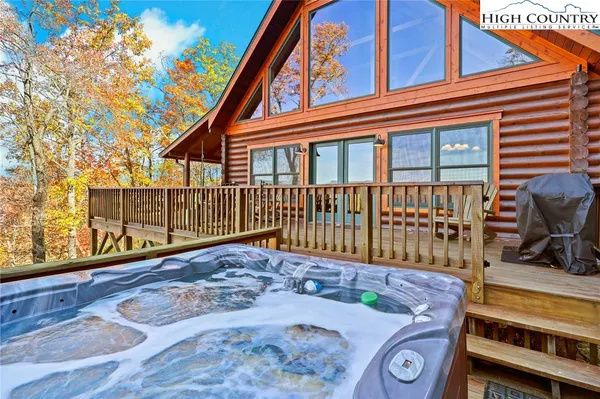 $860,000 | 305 Fox Cove Road, Ferguson, NC 28624