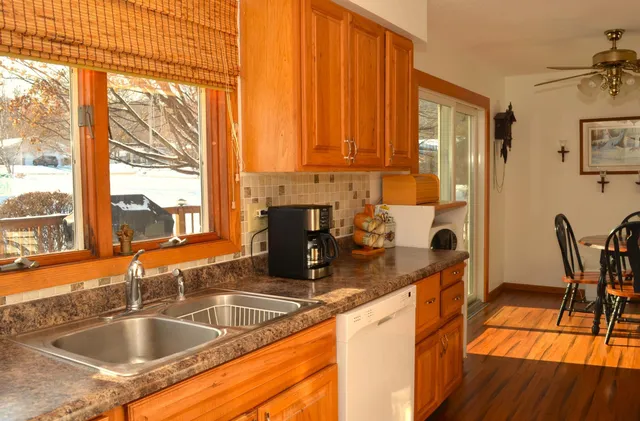 $309,850 | 3557 Skyline Drive, Red Wing, MN 55066