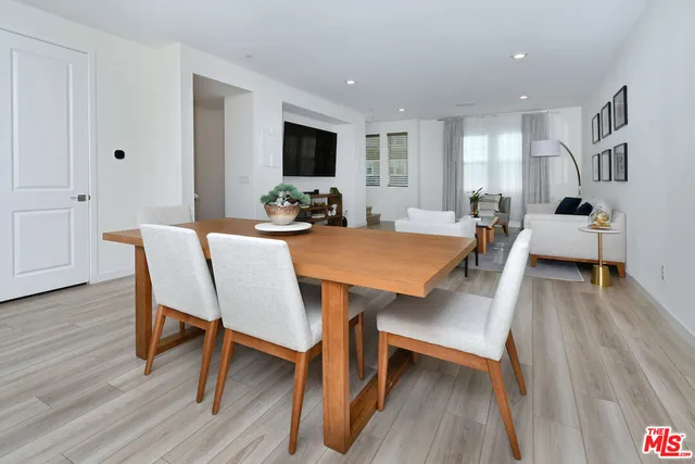 $738,000 | 27120 Red Tail Place, Valencia, CA 91381