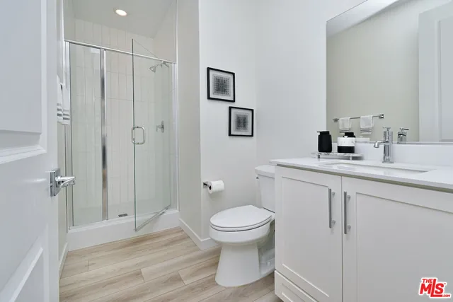 $738,000 | 27120 Red Tail Place, Valencia, CA 91381